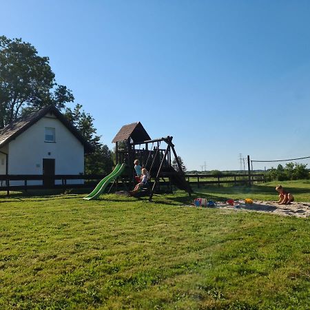 Domki Nad Morzem W Ledzinie Wybrzeze Rewal Niechorze Buitenkant foto